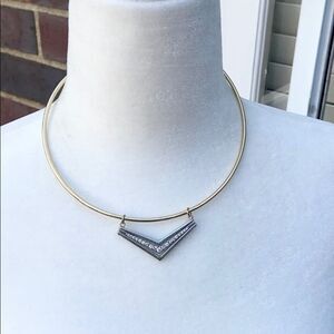 🍭6/$30 American Eagle Chevron Rhinestone Necklace